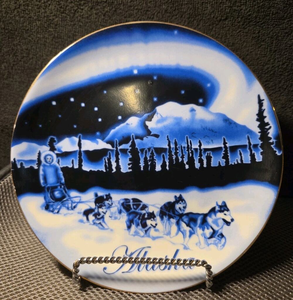 Alaska Souvenir Plate Flow Blue Design Dog Sled